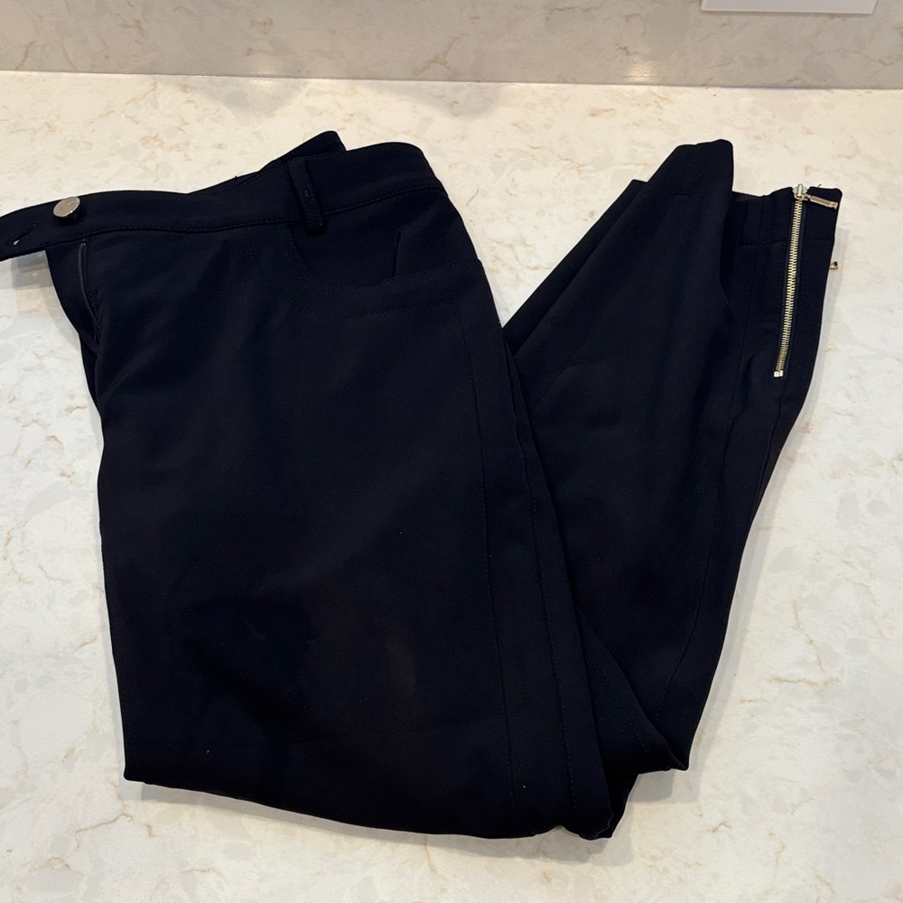 Escada pants